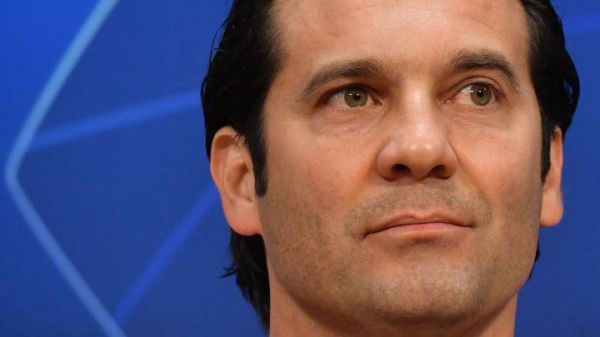  سولاری  پرس آژاکسی ها خفه کننده بود