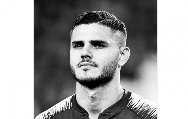 پیغام تند ایکاردی بهتر است دهانت را ببندی و احمق به نظر برسی