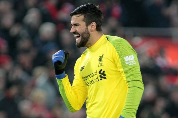 آلیسون خودم را با مانوئل نویر مقایسه میکنم