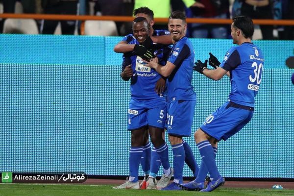  گزارش تصویری از پیکار استقلال - پارس جنوبی جم