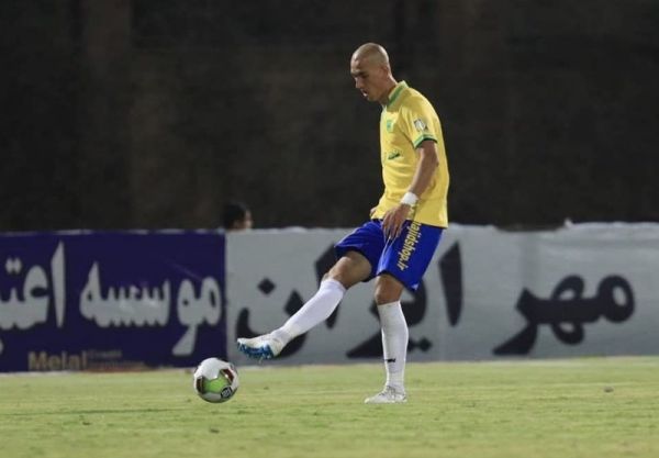  مدافع صنعت‌ نفت آبادان  قرار نیست ۳ امتیاز را به پرسپولیس تقدیم کنیم