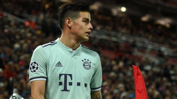  خامس  با زیدان هیچ مشکل و اختلافی نداشتم؛ همیشه از رئال خوشم می آمده