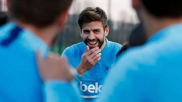 طعنه و کنایه پیکه به رئالی ها وقتی قصد بردنت را دارند