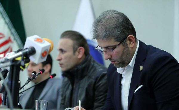 حمیداوی سرخابیها سوگلی اند، اما سر ما بریده میشود