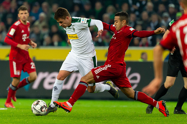  بایرن 5 – 1 گلادباخ؛ به دورتموند رسیدند