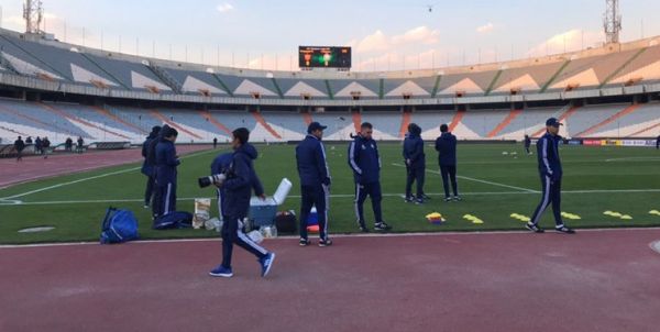 عکس یادگاری ازبکها در آزادی تمرین مفرح حریف پرسپولیس