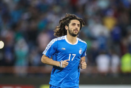  طارق همام  دوست دارم از اینجا به اروپا بروم