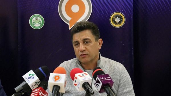 قلعه نویی بیانیه دادن باشگاه ذوبآهن برایم قابل هضم نیست