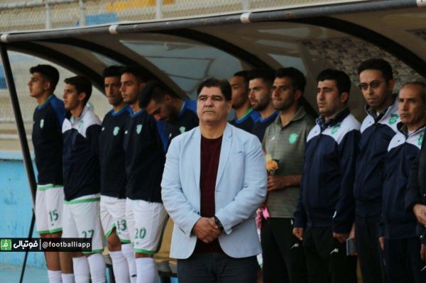  مهاجری  حتماً باید دایی و قلعه‌نویی باشم تا صدای اعتراضم شنیده شود  مقابل فولاد باید می‌بردیم