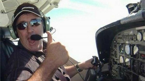 جنجال روز خلبان هواپیمای سالا، اجازه پرواز درشب را نداشت