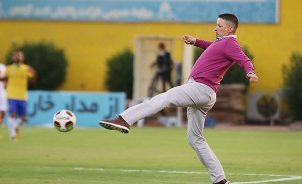 غیبت سرجیو در نشست خبری