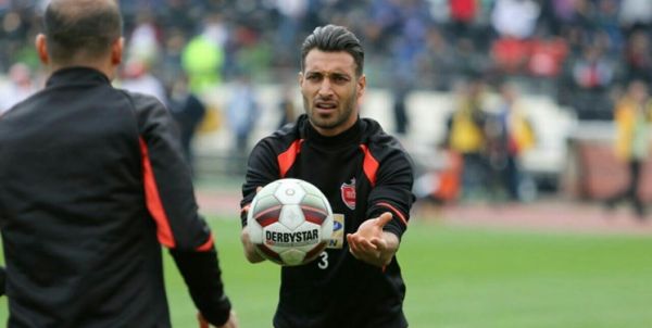 مدافع پرسپولیس به دیدار دکتر کیهانی رفت