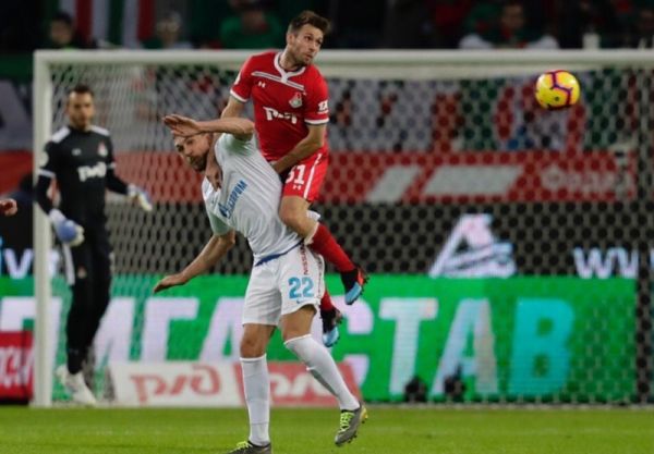  تساوی زنیت صدرنشین در مسکو