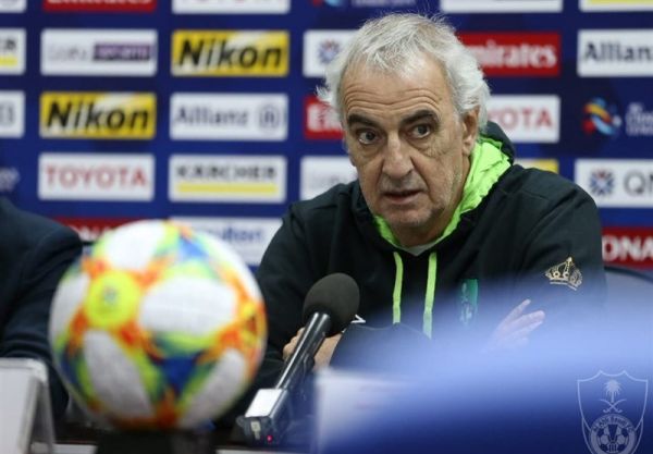 فوساتی پرسپولیسیها قویتر از ما بودند برای تیمهای ایرانی احترام زیادی قائلم