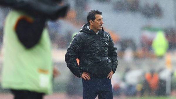  گفتگو با محمد تقوی  پرسپولیس را قهرمان بدانید