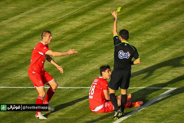  نوذر رودنیل  یک کارت قرمز در اصفهان گُم شد