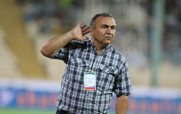  نادر دست نشان سرمربی تیم فوتبال سپیدرود به دلیل زمان پرواز تیمش نمی‌تواند در نشست خبری قبل از دیدار با پارس جنوبی شرکت کند