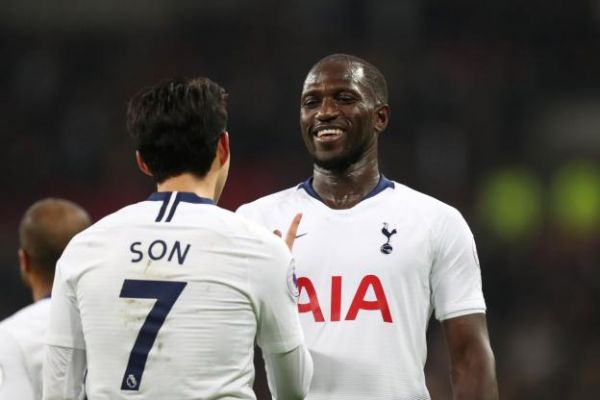 سیسوکو بعد از گل استرلینگ، به رختکن رفتم و نفهمیدم که صعود کردیم