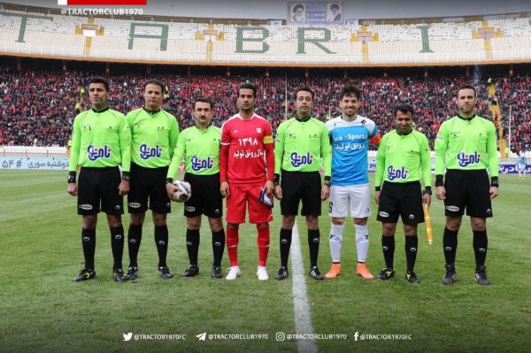 حاشیه دیدار تراکتورسازی - پیکان حبس تیمها در رختکن