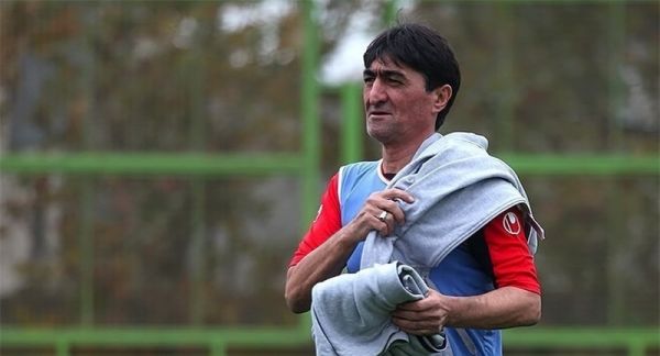 ناصر محمدخانی پرسپولیس الاهلی را شکست می دهد و صعود می کند