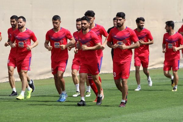  رحيم يوسفی  ما كه بالاتر از علی پروين نيستيم