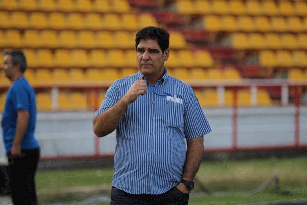  مهاجری  در هر بازی از داوری ضربه خوردیم  برای بازی با سایپا ۵ بازیکن را همراه نداریم