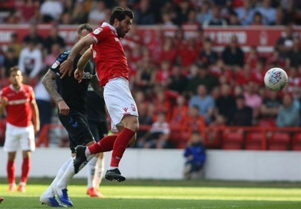 رسانه انگلیسی کریم انصاریفرد نمیخواهد به یونان برگردد