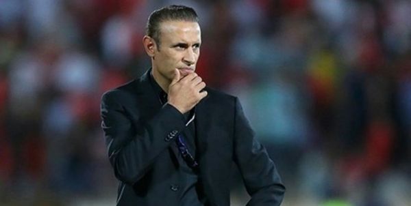 گلمحمدی برخی بازیکنانم با آنتیبیوتیک مقابل استقلال بازی کردند گلمان شانسی نبود