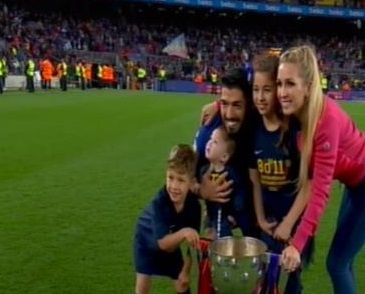  سوارز  باید از تک تک دقایق بازی کنار مسی لذت برد