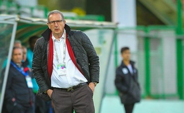  سرمربی تراکتورسازی  هدف ما مقابل پرسپولیس کسب ۳ امتیاز است  برانکو تیمش را دگرگون کرد