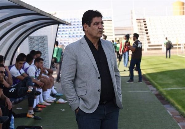  مهاجری  قطعاً سپاهان روز سختی مقابل ما خواهد داشت  تمام تلاش‌مان را می‌کنیم تا هر تیمی شایسته‌تر است به حقش برسد