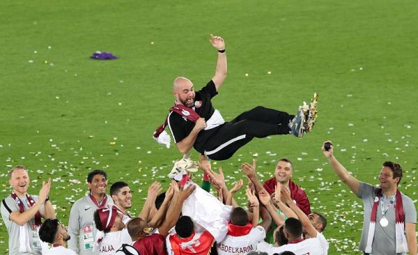  فلیکس سانچز تا 2022 سرمربی قطر ماند