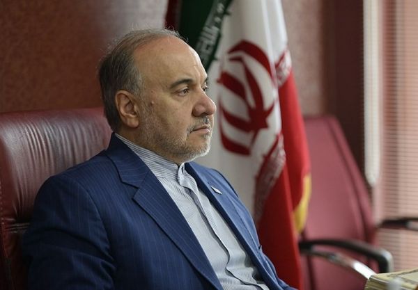 سلطانی فر با چند مربی صاحب کارنامه برای هدایت تیم ملی فوتبال مذاکره شده است