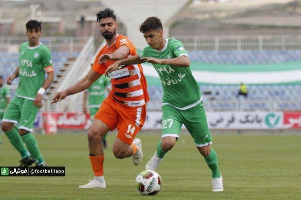 علوانزاده نان و نمک ماشینسازی را میخورم و مقابل پرسپولیس کم کاری نمی کنم