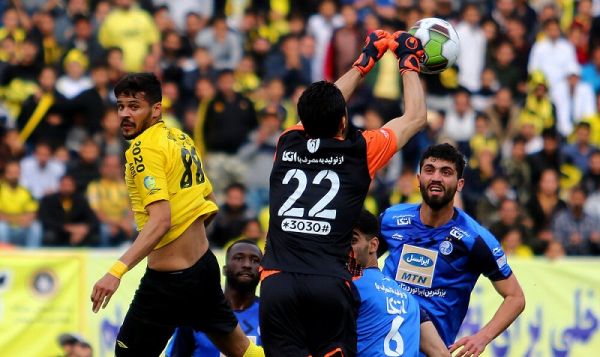  استقلال، سپاهان و نساجی جریمه شدند