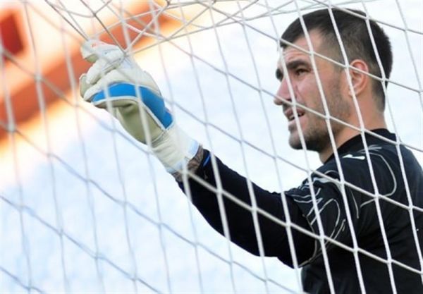 محرومیت ۸ ماهه دروازهبان تیم ملی فوتبال ازبکستان