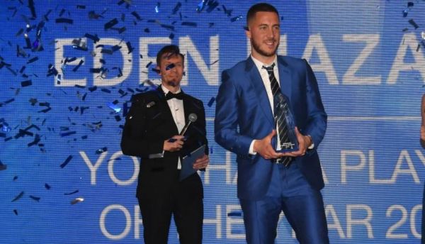 شوخی هازارد با پیشنهاد تمدید قراردادش با چلسی خودکار بیاورید