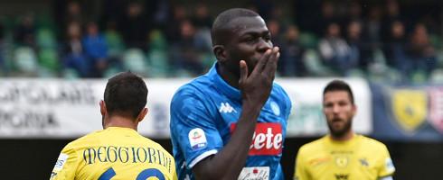  منچستریونایتد کولیبالی را گران‌ترین مدافع تاریخ می‌کند