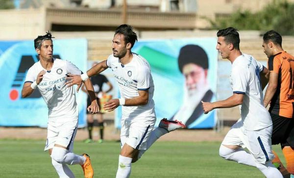 رنجبری به دنبال آقای گلی لیگ برتر هستم تا پایان هفته برای آینده ام تصمیم می گیرم