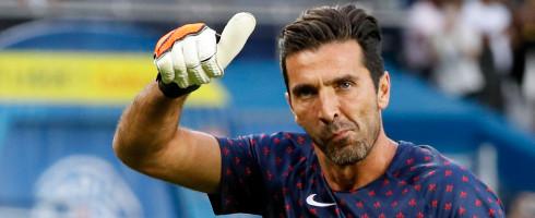  بوفون  پی‌اس‌جی به من پیشنهاد تمدید قرارداد را داد