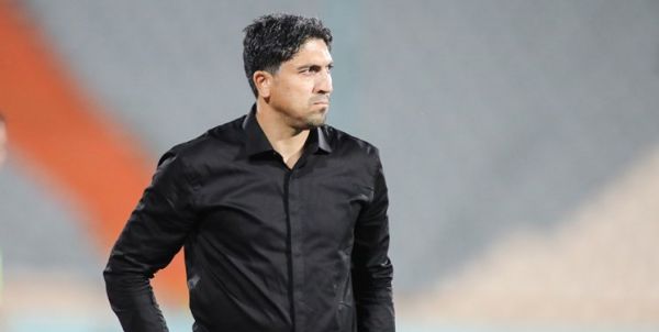  علوی  سپاهان لایق قهرمانی بود  سیاست های غلط باعث سقوط استقلال خوزستان شد