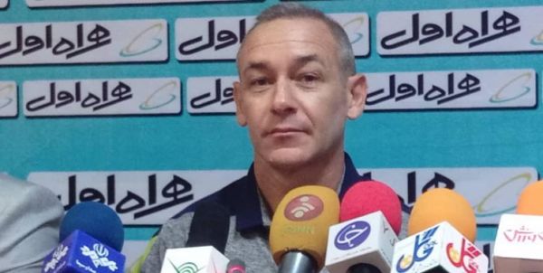  تکسیرا  قهرمان واقعی سپاهان بود  ناراحتی خبرنگاران از قلعه نویی