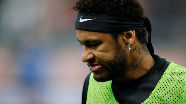  فدراسیون فرانسه  نیمار حق حضور درجشن قهرمانی را ندارد