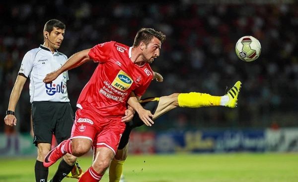 فرشاد پیوس پرسپولیس تقویت نشود، به مشکل میخورد بودیمیر مهاجم فوقالعادهای نیست