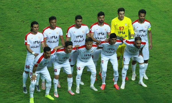 دوراهی تراکتورسازی قطبی یا سرمربی خارجی