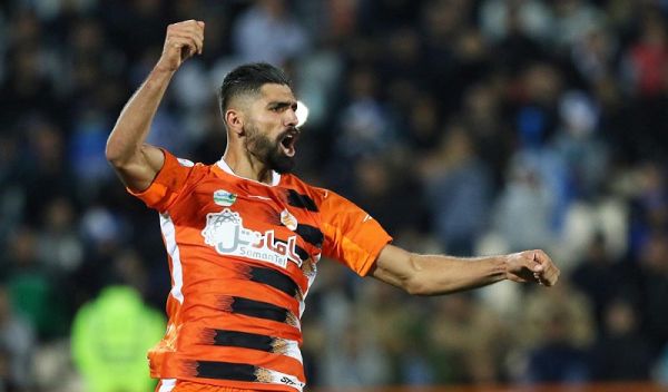 اسدی اولویت هر فوتبالیستی باید استقلال و پرسپولیس باشد