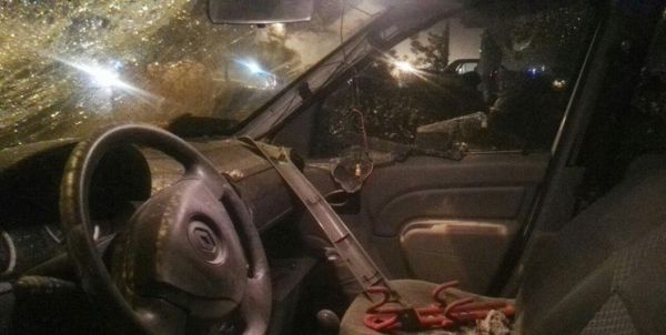 عکس خبرنگاران با اتوبوس یگانویژه از ورزشگاه خارج شدند