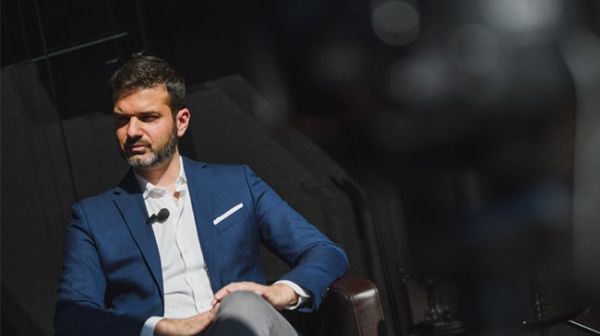 باشگاه استقلال مذاکرات با استراماچونی ادامه دارد