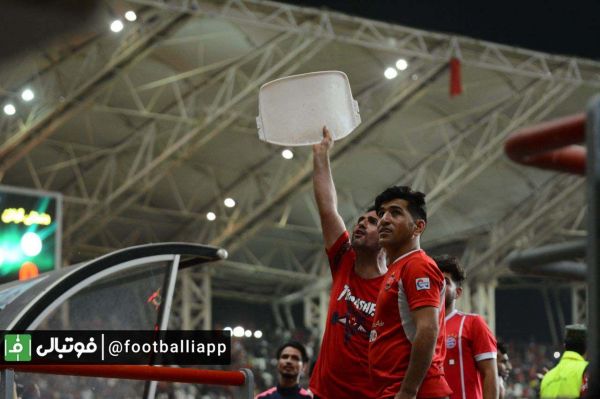 ادامه سیاست سکوت تاج و فدراسیون فوتبال پس از آبروریزی بینالمللی