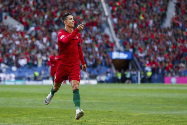 پرتغال 3-1 سوئیس صعود سلسائو با هت تریک رونالدو